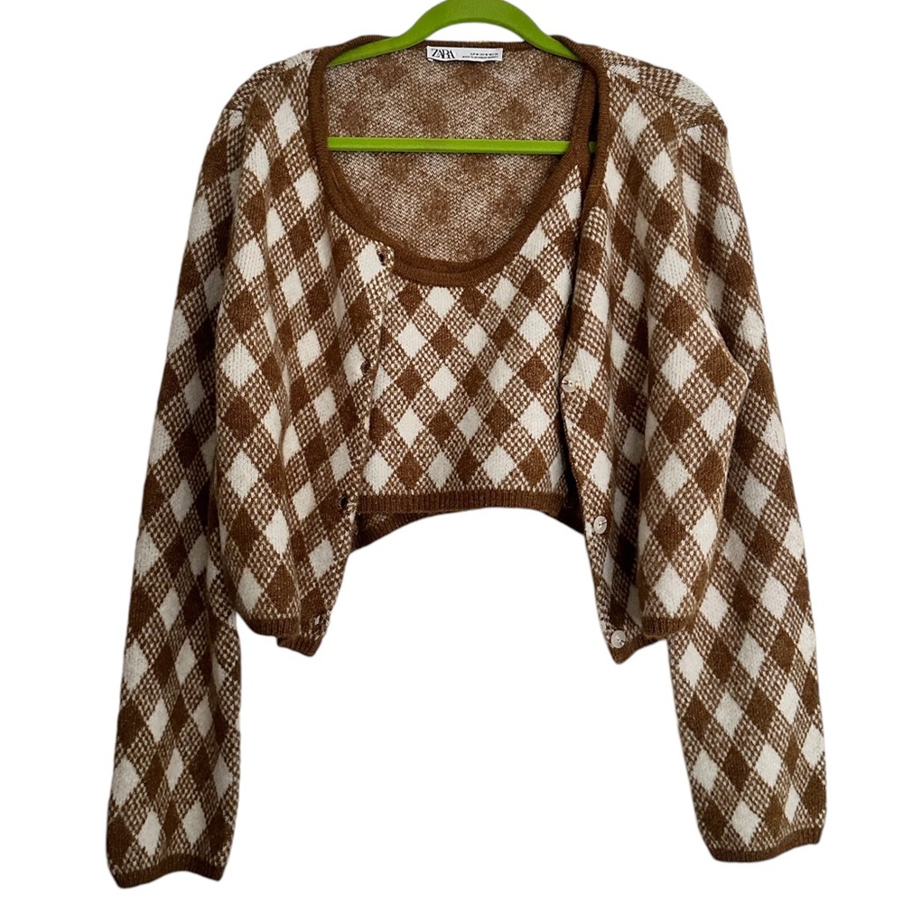 Brown And White Checkered Set
